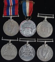 Lot 277 - A group of medals to include Commonwealth...