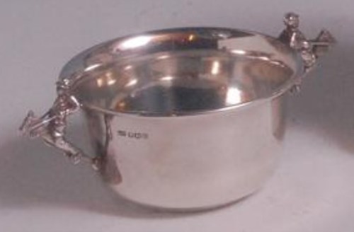 Lot 103 - An Art Deco silver twin handled sugar bowl by...