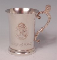 Lot 465 - A modern commemorative silver tankard,...