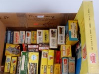 Lot 1021 - A mixed lot including Hornby Dublo 2016 set...