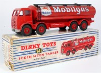 Lot 1963 - Dinky Toys, 941 Foden 14-ton Mobilgas tanker,...