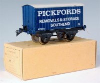 Lot 381 - Taylors Tinplate Design Revivals 'Pickfords'...