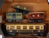 Lot 443 - Hornby 1931-2 No. 2 brown and cream bogie...