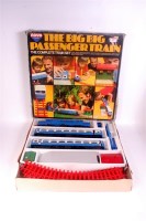 Lot 484 - A Nova (ex Triang) Big Big passenger boxed set,...