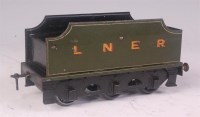 Lot 558 - Bassett-Lowke 6 wheel green LNER tender for...