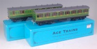 Lot 565 - Ace Southern green c/i all 1st bogie coach...