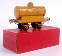 Lot 567 - Hornby 1924-7 National Benzole tank wagon,...