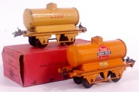 Lot 572 - Hornby 1936-41 Esso cream petrol tank wagon...