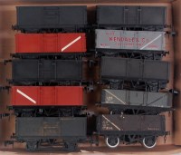 Lot 597 - 8 assorted Lima coal wagons with an SR open...