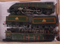 Lot 618 - Hornby Dublo 3-rail Duchess of Montrose and...