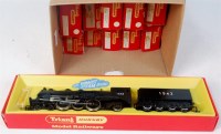 Lot 711 - Box containing 10 Traing TC series freight...