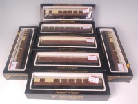 Lot 938 - 4 mainline and 3 suburban Graham Farish GWR...