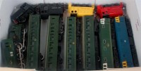 Lot 999 - 4 Triang dock shunters, 2 black/red, 1 TC...