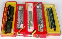 Lot 1013 - Triang Hornby BR green Flying Scotsman (FG-BG)...