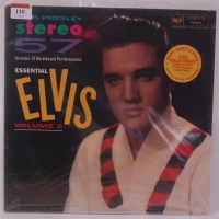 Lot 110 - Stereo '57 (Essential Elvis vol 2) RCA...