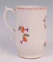 Lot 434 - A Lowestoft porcelain bell shaped tankard,...