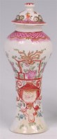 Lot 435 - A Lowestoft porcelain vase and cover, of...