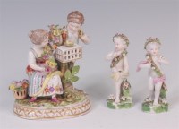 Lot 443 - A late 19th century Crown Dresden porcelain...