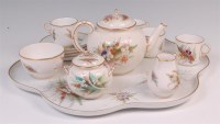 Lot 447 - A late 19th century Worcester porcelain...