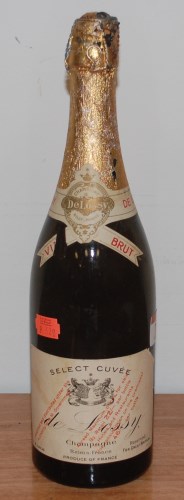 Lot 74 - De Lossy Select Cuvee Champagne, one bottle