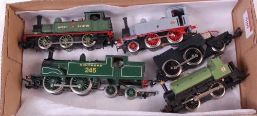 Lot 900 - A Hornby Southern green class M7 tank engine...