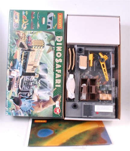 Lot 934 - A Hornby 'Dino Safari' train set containing...