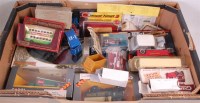 Lot 2577 - 30+ modern issue diecasts, plastic and other...