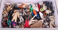 Lot 3164 - 50+ Kenner Star wars, minifigures with a...