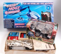 Lot 3199 - Mixed battery operated toys to include an Air...