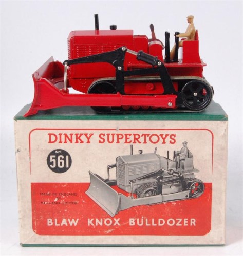 Lot 1924 - Dinky, 561 Blaw Knox bulldozer, red body,...