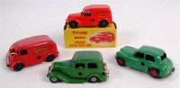 Lot 3136 - Tri-ang Minic, 1M Ford £100 saloon repainted...