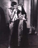 Lot 77 - Angus McBean - Vivien Leigh and Laurence...