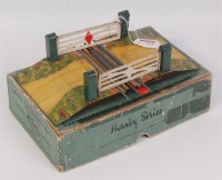 Lot 314 - A Hornby 1931-3 No. 1E level crossing with...