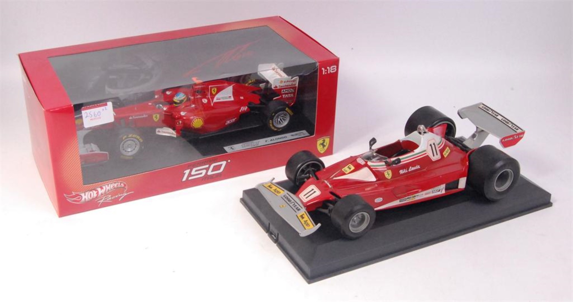 Lot 2560 - Hotwheels, 1/18 scale Ferrari 150 Italia