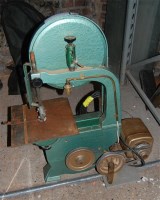 Lot 94 - Wilmac band saw with belt drive pulleys for 3...
