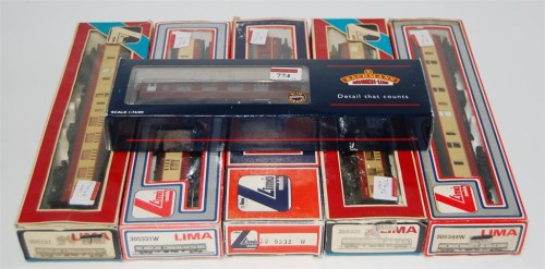 Lot 774 - 5 Lima Mk1 coaches 2 Bk/2nd, full brake and...