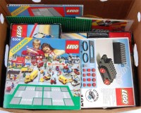 Lot 3170 - Llego, Tecnic set 8860 box of components...