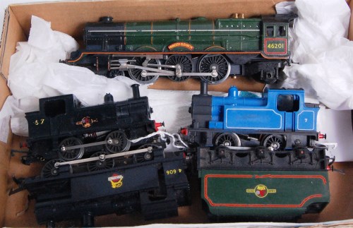 Lot 855 - Triang Hornby locomotives 46201 Princess...