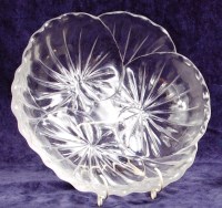 Lot 198 - A Lalique heavy clear glass table bowl, of...