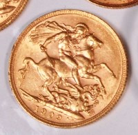 Lot 740 - An Edwardian gold full sovereign, 1909