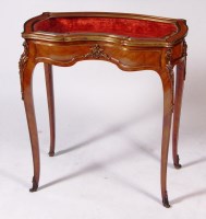 Lot 1011 - A French Napoleon III rosewood bijouterie...