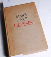 Lot 526 - JOYCE James, Ulysses, New York Random House,...