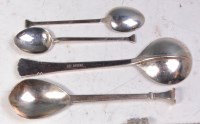 Lot 188 - A 17th century style silver seal-top spoon,...