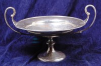 Lot 147 - An Edwardian silver pedestal tazza, by the...
