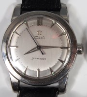 Lot 201 - A gents Omega Seamaster steel cased midsize...