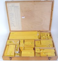 Lot 199 - Post-war Dealers ''Small Selection'' wooden...
