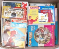 Lot 222 - Large tray of assorted late Meccano products:...