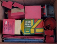 Lot 392 - 8x Hornby accessories including 1952-68 12x...