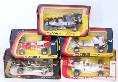 Lot 1666 - Five various window boxed F1 Corgi Toys...