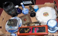 Lot 102 - A box of miscellaneous items to include a...